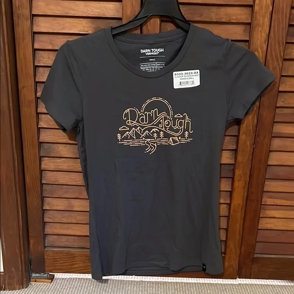 Darn Tough Women’s Grey T-shirt - Picture 1 of 4